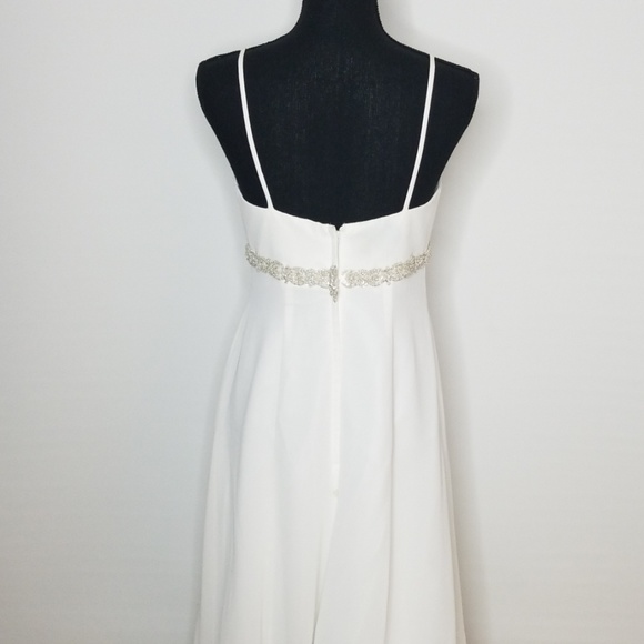 DAVID'S BRIDAL Wedding Dress Size 8 Ivory - Picture 4 of 7